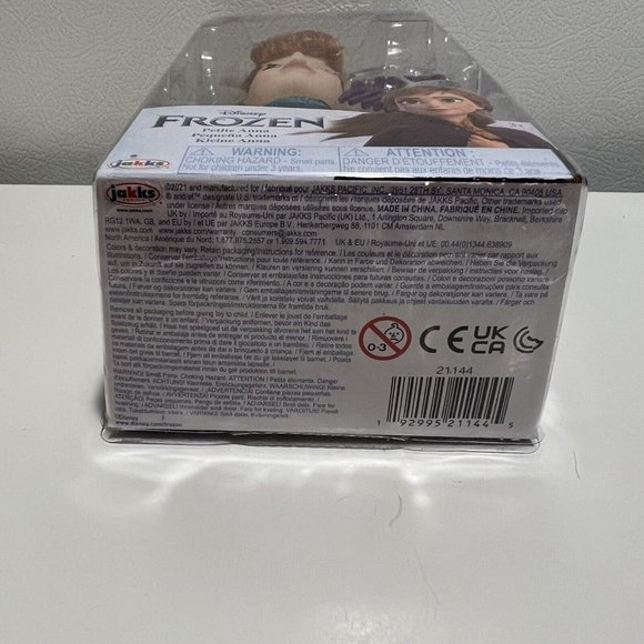 NEW Disney Frozen Anna 7" Petite Doll Figure with Comb - Picture 3 of 3